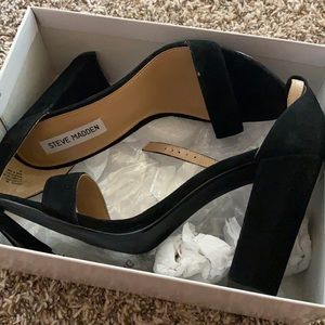 Steve Madden Carrson Black Suede Heel , Worn once